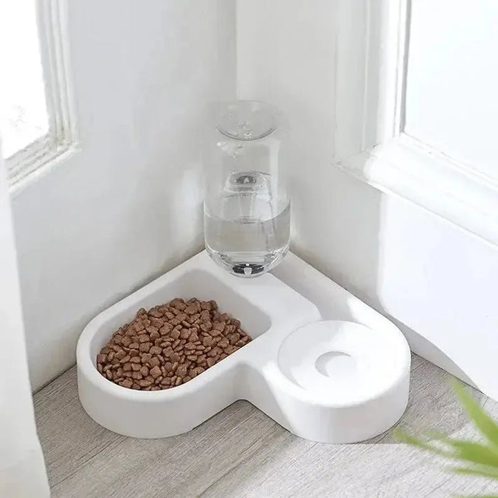 Heart-Shaped Automatic Double Pet Bowl Set - Gazebo Pet Hub