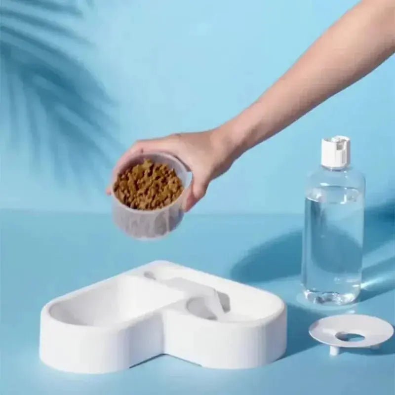 Heart-Shaped Automatic Double Pet Bowl Set - Gazebo Pet Hub